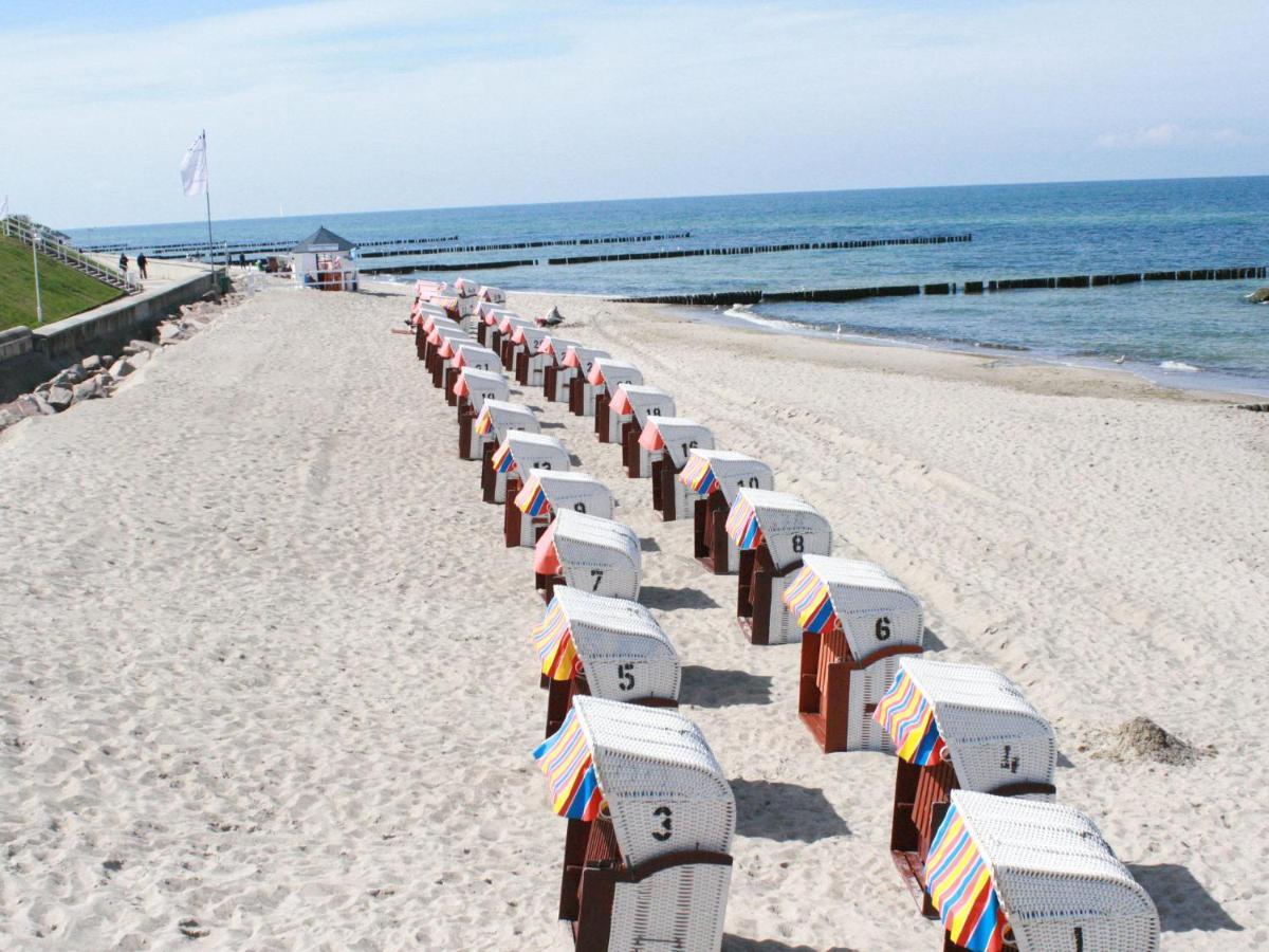 Schoenes Appartement Am Meer In Рерик Экстерьер фото